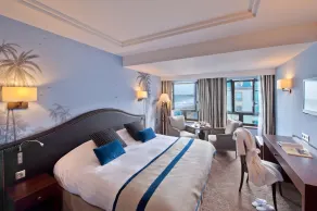 Hôtel Le Nouveau Monde - Chambre