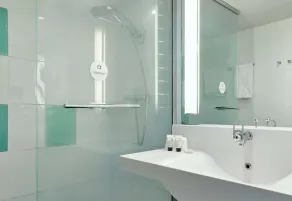 B&B HOTEL Cergy Port 4 étoiles - Badeværelse
