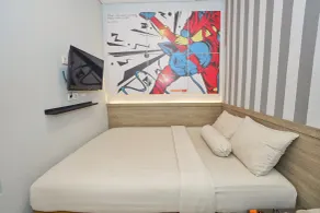 Front One Budget Hotel Tirtonadi Solo - Room