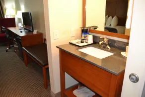 Baymont by Wyndham Grand Forks - Chambre