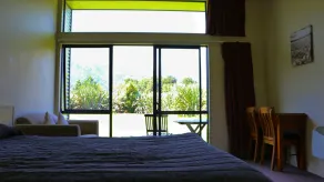 Sunset Motel - Room