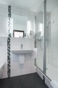 Logierhaus Austernfischer - Bathroom