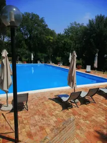 Comfortable Apartment in a Farmhouse - Piscina