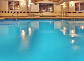 Holiday Inn Express O'Neill By IHG - Basseng