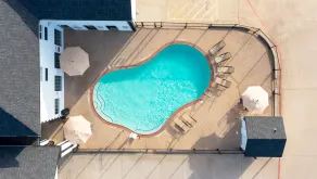 Atria Hotel and RV McGregor - Pool