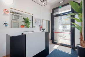 Urban Hotel - Reception
