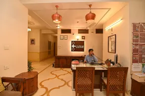 Om Niwas Suite Hotel - Reception