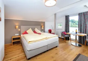 Schwaiger Appartements with Summer Card - Camera