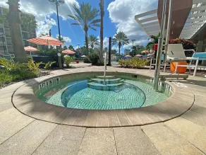 Holiday Inn Orlando – Disney Springs® Area by IHG - Piscine