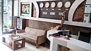 Hotel Su Shree Continental Dx Near New Delhi Railway Station - Reception
