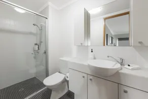 Quest on Rheola - Salle de bain