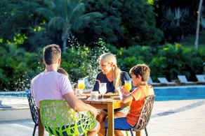 Holiday Inn Resort Vanuatu by IHG - Restaurant