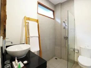 Home 21 Bali - Room