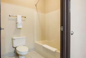 Quality Inn & Suites Caseyville - St Louis - Zimmer