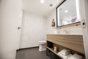 Tru By Hilton Yarmouth - Badezimmer