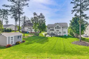 Patio, Deck & Grill: Charlotte Area Group Getaway! - Interior