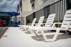 Days Inn by Wyndham Troy - Piscine