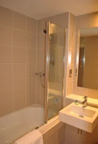 Dreamhouse Apartments Glasgow City Centre - Badezimmer