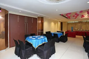 FabHotel The Townhouse - Restaurant