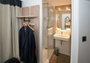 Logis Hôtel Angers Sud - Chambre
