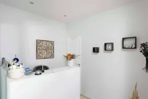 Danae Comfort Living - Reception