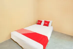 Hotel O Kost Gayus - Habitación