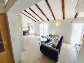 Modern attic apartment - Habitación