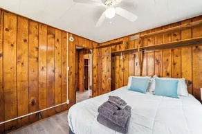 Barefoot Beach Resort - Rum