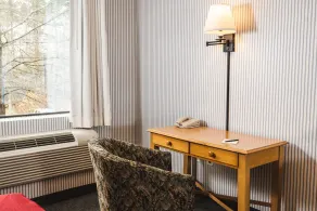 Williamsburg Woodlands Hotel & Suites, an official Colonial Williamsburg Hotel - Camera