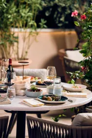 La Fleur Boutique Hotel - Restaurant