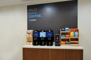 Holiday Inn Express & Suites Clovis Fresno Area by IHG - Recepción