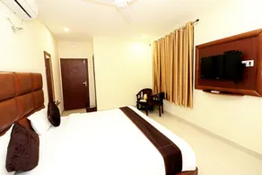 HOTEL DEV GANGA - Chambre