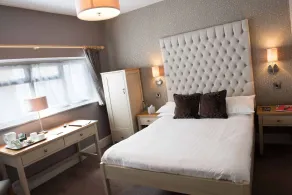 The County Hotel - Habitación