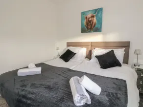Osprey View Lodge &amp; Hot Tub - Room
