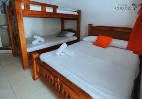 Hotel Colombia a una 1 cuadra de la Playa en Tolú - Chambre