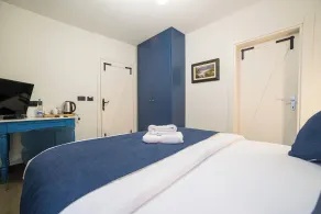 Conte Hotel & Restaurant - Room