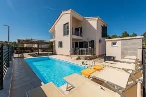 Villa Kristina ZadarVillas - Pool