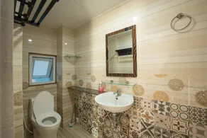 Hung Do Beach Homestay - Bathroom