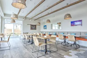 Guy Harvey Resort on Saint Augustine Beach - Restaurant