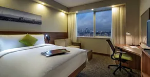 Hampton by Hilton Istanbul Kayasehir - Room