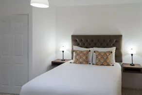 In & Out Hotel - Room