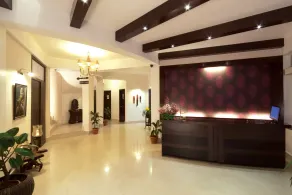 Polo Cherrapunjee Resort - Interior entrance
