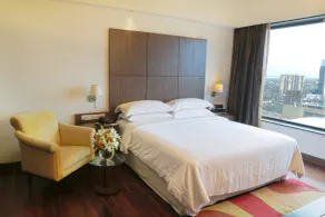 Four Points by Sheraton Navi Mumbai, Vashi - Room