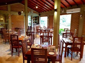 Karunakarala Ayurveda Resort - Restaurant