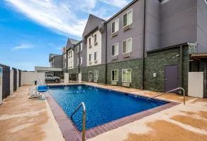 Quality Inn Laredo - Nuevo Laredo - Pool
