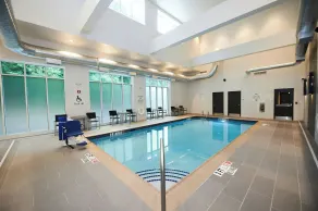 Holiday Inn & Suites Philadelphia W - Drexel Hill by IHG - Pool