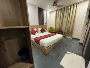 Namay Inn By T And M Hotels - Zimmer