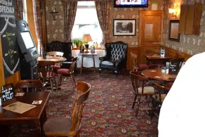 Oak Tree Inn - Restaurant