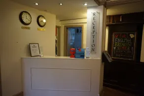 The Butlers Hotel - Recepción