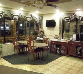 Colonie Inn and Suites - Restaurant